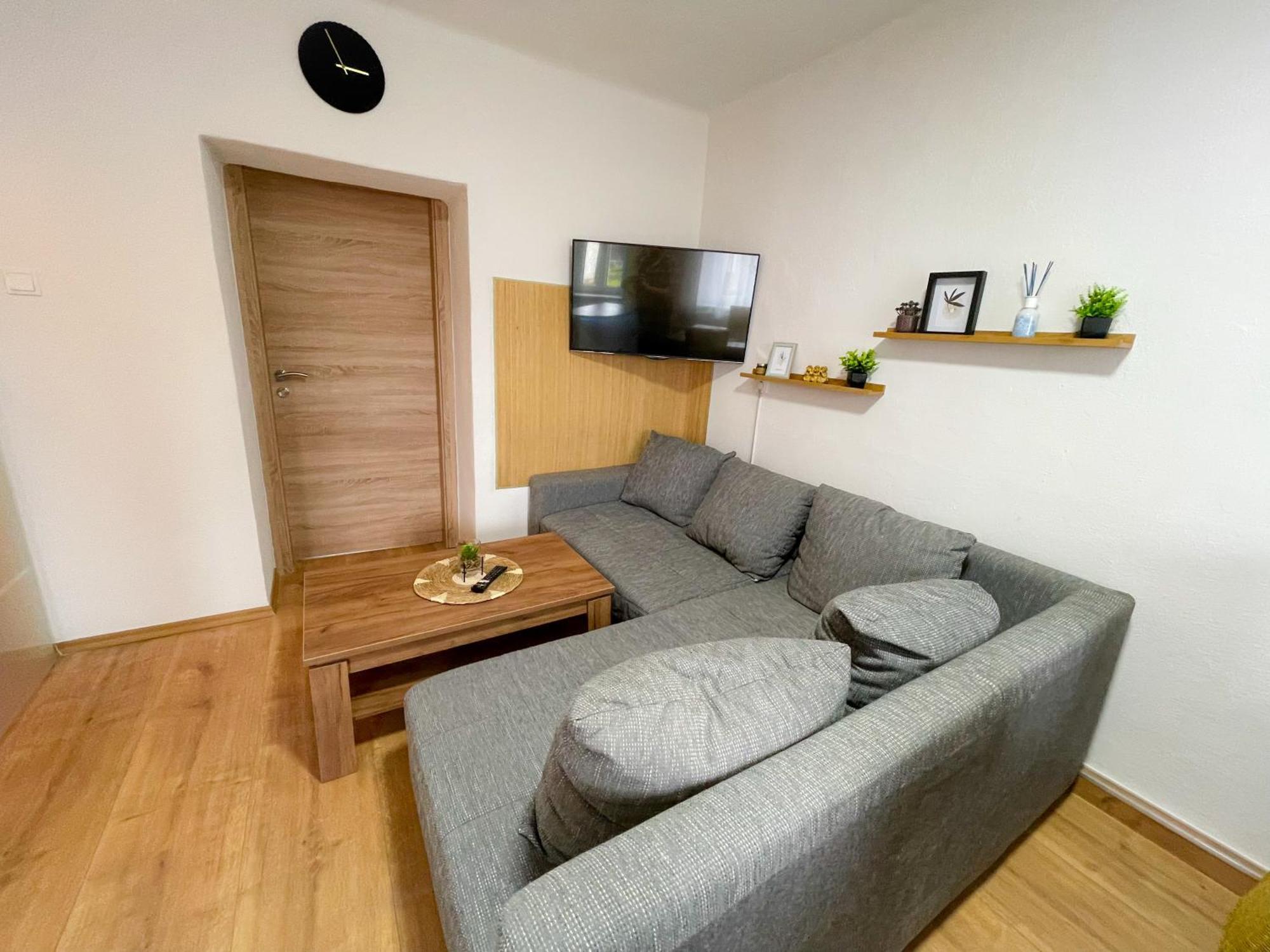 Moderne Ferienwohnung Felbbauer #50 Knittelfeld Esterno foto